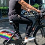 Luces de movimiento de colores: Paseos emocionantes en bicicleta con seguridad garantizada
